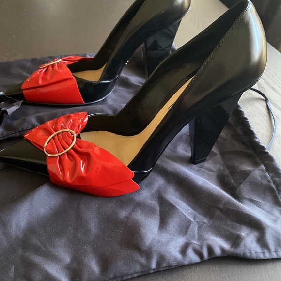Prada Heels New Never Worn - Picture 2 of 3